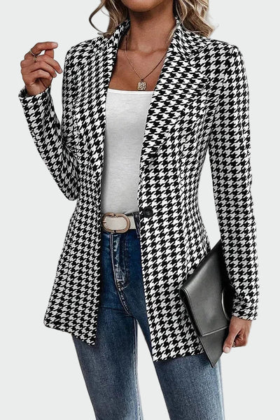 Stela - Tyylikkäät ja elegantit linjat