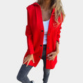Karolīna - Mukava Takki" can be rewritten as "Karolīna - Comfortable Jacket.