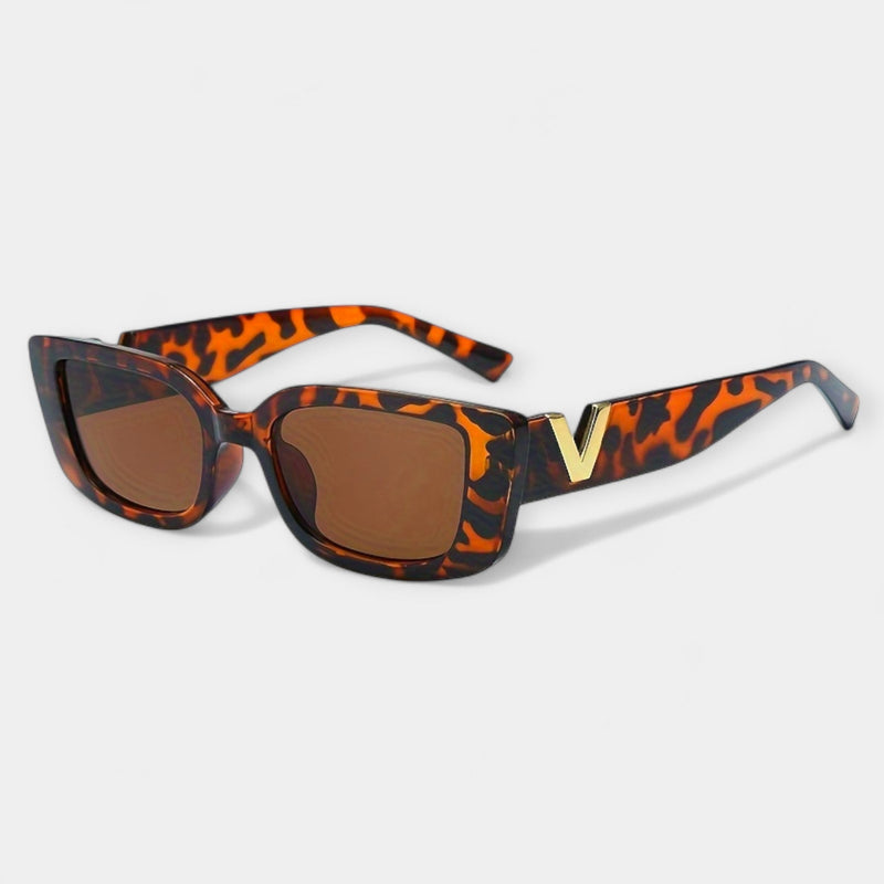 Magdalēna Elegant Metallic Sunglasses
